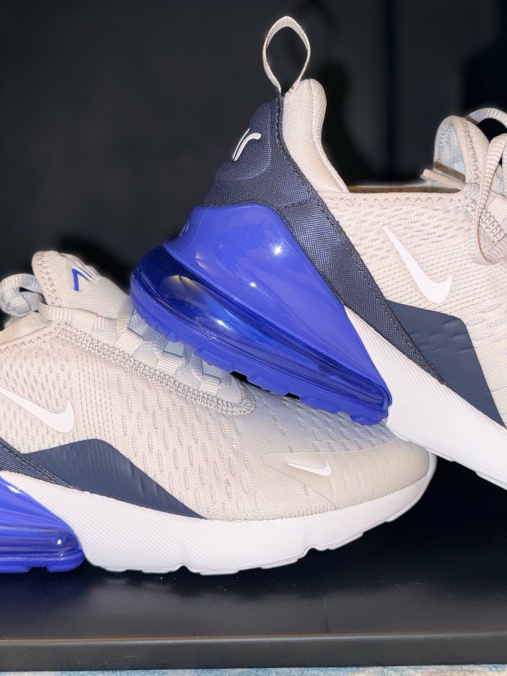 Nike Air Max 270 - Light Gray & Royal Blue Accent - size 6 Youth - brand new - Picture 5 of 5